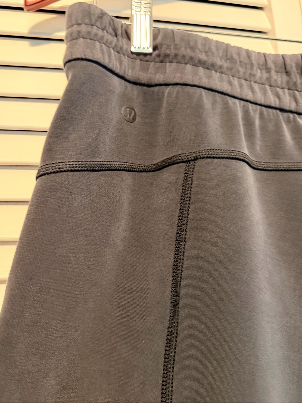 lululemon athletica Black Cropped Half-Zip & Wide-Leg Pants Set— Softstreme - Picture 11 of 13